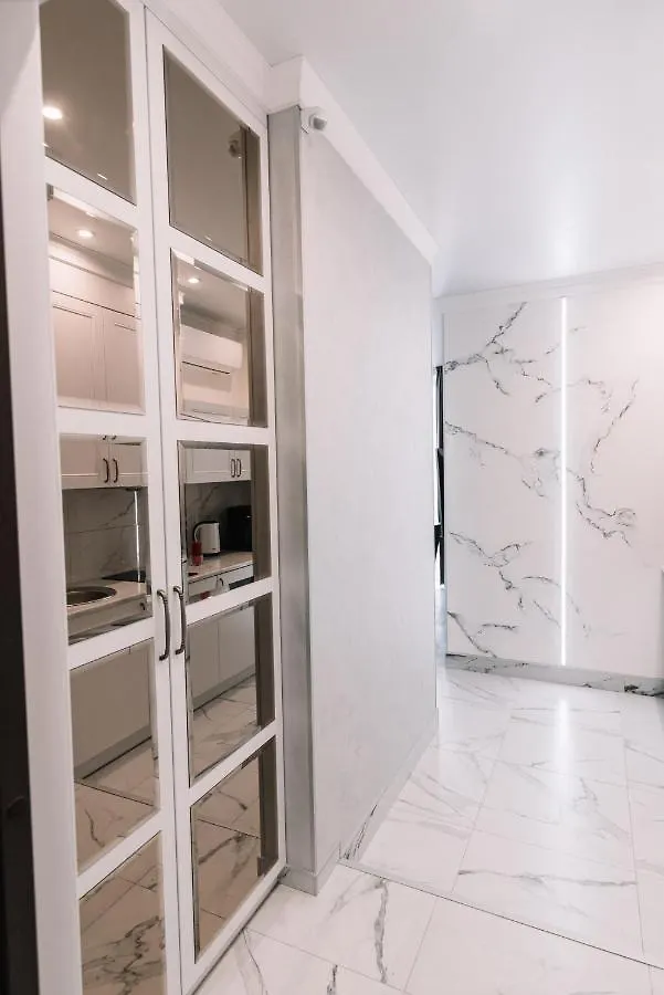 Royal Tower Vip Smart Apartments 3 Kyiv