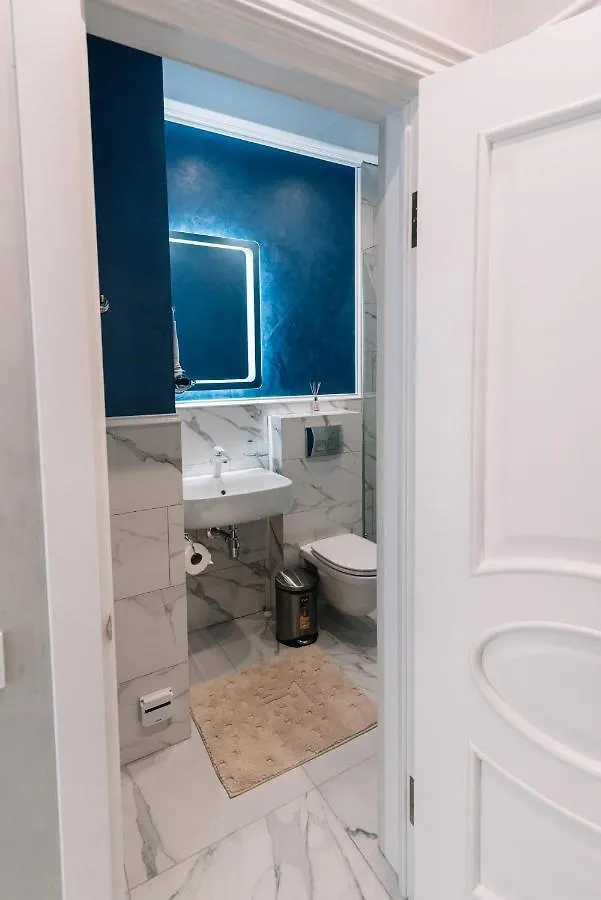 Royal Tower Vip Smart Apartments 3 Kyiv